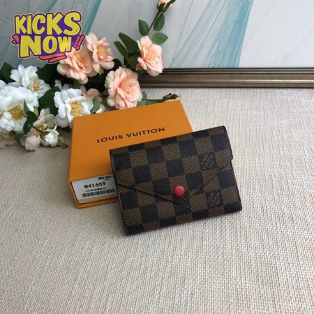 wallet victorine monogram fuchsia lining