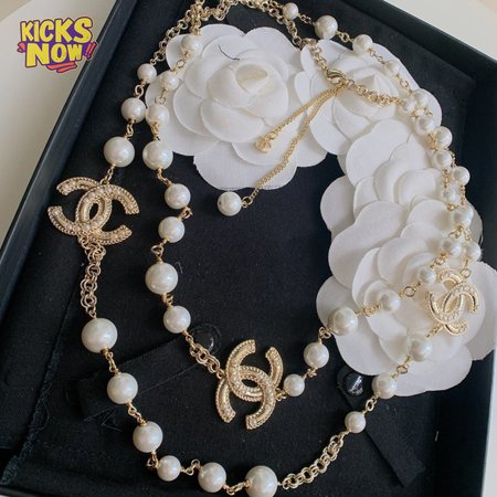 Chanel Gold CC Scatter Pearl Long Necklace