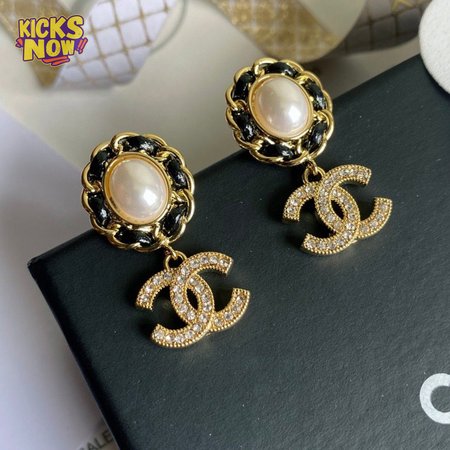 Chanel Pearl CC Earrings