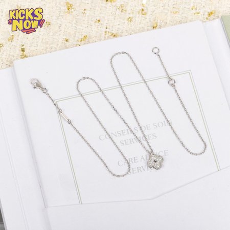 Van Cleef & Arpels 18k White Gold Diamond Pure Alhambra Necklace