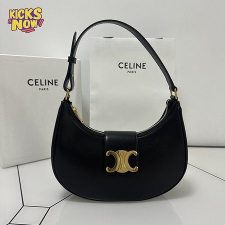 Celine Ava Triomphe Bag In Smooth Calf Leather Black