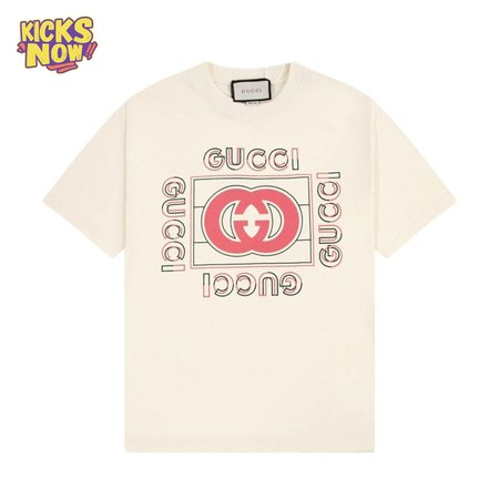 Gucci Vintage Logo Print T-Shirt