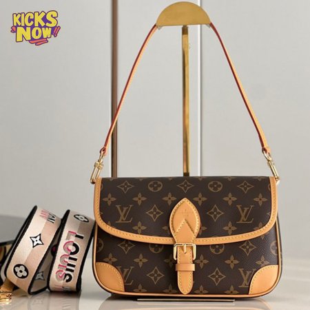 m45985 diane handbag