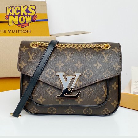 Passy Monogram M45592