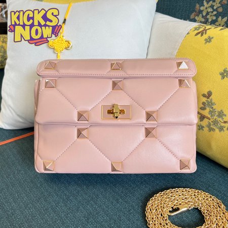 Valentino Roman Stud WB0I60BSF_GF9