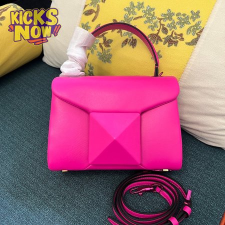 Valentino One Stud WB0L13MSN_UWT