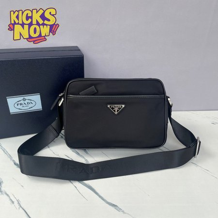 Prada Shoulder Bags Black 2VH048