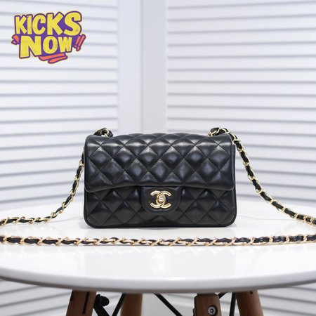 Chanel CF 1116