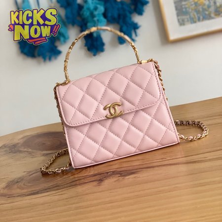 Chanel 22b AP2945